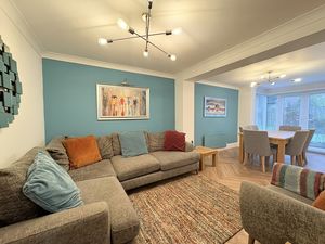 Photo 9- click for photo gallery